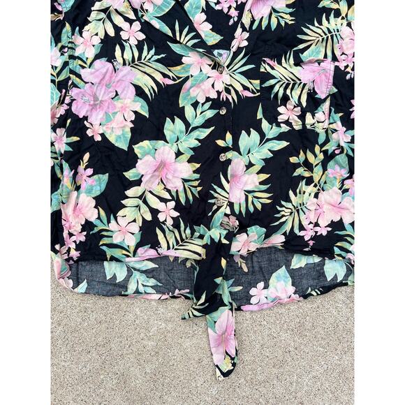American Eagle Black Floral Collared Button Down Tie Front Blouse Size Large - Picture 3 of 6